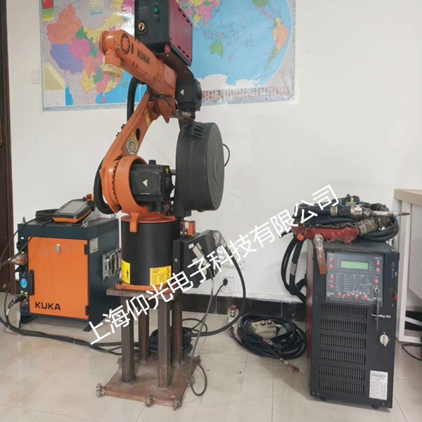 KUKA�C����ʾ�̺оS�޼�����Ҫ�c